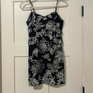 B&W Floral Dress with Pockets